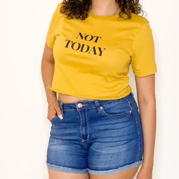 NOT TODAY Cropped Graphic tee - Picture 1 of 1